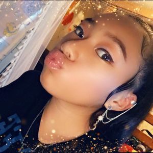 Meet your Posher, Jaia